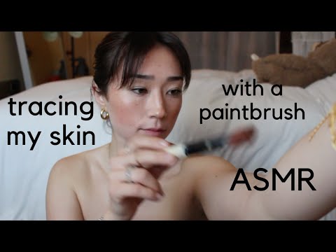 tracing my skin with a paint brush | body tracing | skin tapping