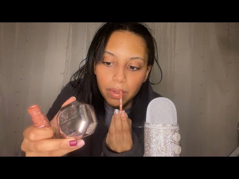 ASMR:|| Showing Of My Favorites in My Makeup Box + Makeup Try On || JANUARY 31,2022