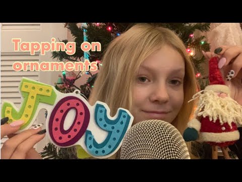 Tapping on ornaments- day 3 🎄😴