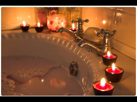ASMR Bath Filling with Candeles and Bubbles