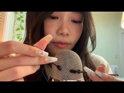 ASMR Cleaning your Ears with Q-tips👂💤 VLOGMAS DAY 1