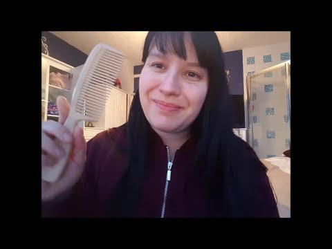 Asmr - This Comb will give you TINGLES ! Combing the camera / whispering