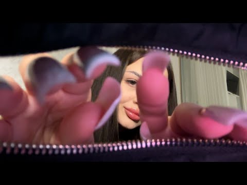 ASMR fast camera tapping & scratching ! You're in my bag !