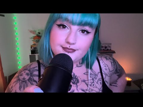 ✨ASMR ✨Brain melting Mouth sounds with no talking 💦