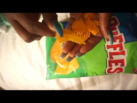👅  ASMR Chips 🌶 Mukbang Eating Sounds | Queso