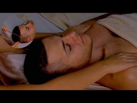 ASMR su PERSONA REALE | massaggio rilassante e coccole | real person asmr