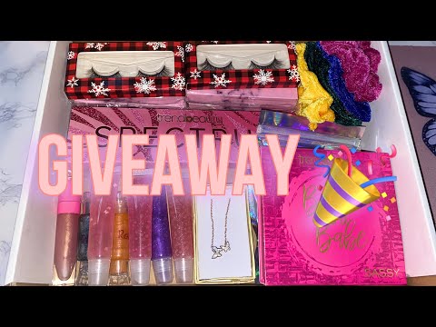 Give away announcement 🎉