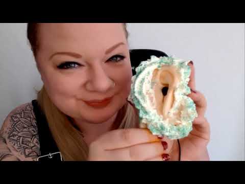 Colorful ear eating💗💜💙💛 with whipped cream 🍰(soft speaking) [ASMR]