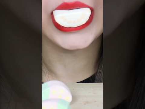 asmr SOFT MARSHMALLOW eating sounds 리얼사운드 먹방