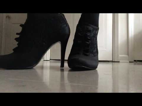 .::ASMR::. Black fringe heels with latex gloves (heel sounds with scratching and toe tapping)