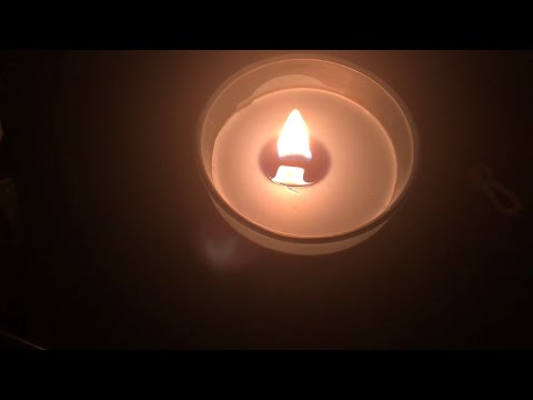 ASMR Crackling Candle | Woodwick