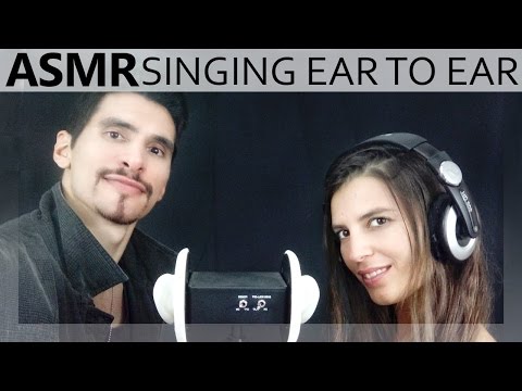 [ASMR] Singing Ear to Ear, Brushing and Whispering [english] [spanish] [binaural]