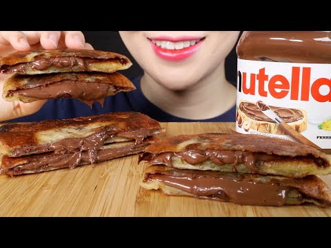 ASMR Nutella Pancakes | Hotteok | Korean Street Food | 누텔라 호떡 | Eating Sounds Mukbang