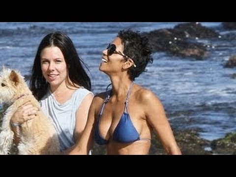 Halle Berry Hits the Beach "Halle Berry Bikini Body" - Hollywood News