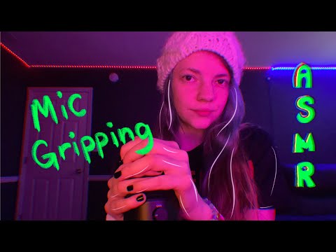 ASMR | Mic Gripping & Rubbing For Tingles 🍄