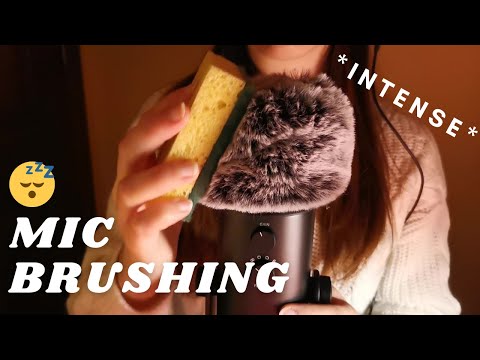 ASMR - MIC SCRATCHING and BRUSHING with FLUFFY and SPONGE cover (sponge,hairbrush,little brushes)😍