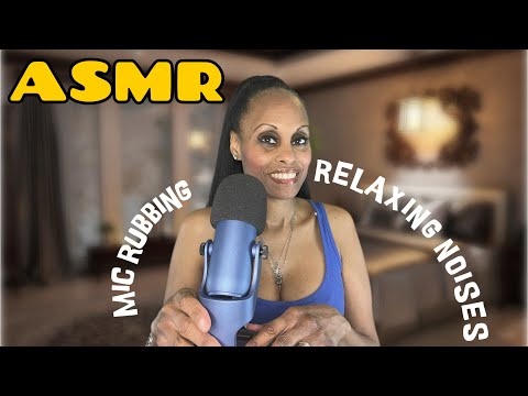 ASMR 👄 Mouth Sounds and Mic Rubbing 💤