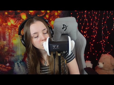 ASMR - Mouthsounds - Ear noms, Purring, tongue clicking and breathing