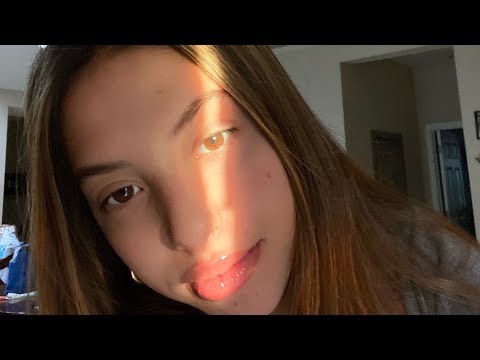 ASMR-❣️XOX ASMR’S custom video! personal attention and painting tapping! pink and blue triggers💖🦋