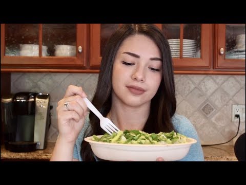 ASMR - Eat Lunch with Me | Chipotle Mukbang