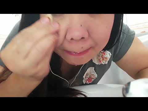 ASMR REMOVING MY MAKE UP SORRY FOR THE LOUD WASHING MACHINE NOISE