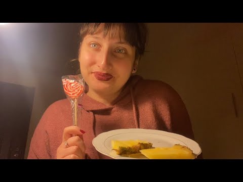 Asmr roommate give you an advice about career(eating sounds, mouth sounds, chewing sounds, candy✨)