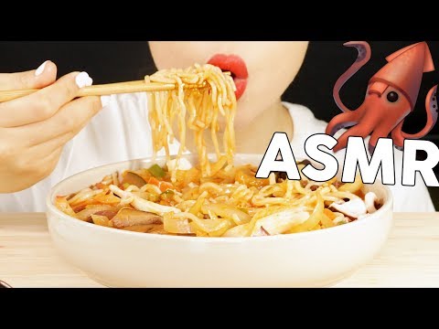 ASMR Spicy Squid Noodle Soup JJAMPONG 오징어짬뽕 먹방 | MINEE EATS