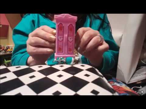Asmr Fast Aggressive Tapping on Doll Furniture (no talking) cute tingles