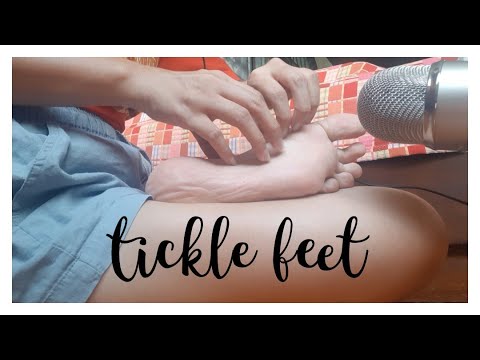 Tickle my feet by myself ASMR #8 . Don't stop scratching when you itch / Vacuum Vlog