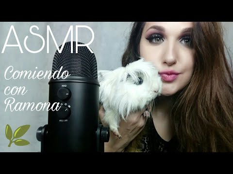 ASMR || Comiendo con Ramona ❤ (Eating sounds, mouth sounds)
