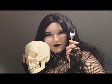 ASMR | goth girl eats your brain (gum chewing)