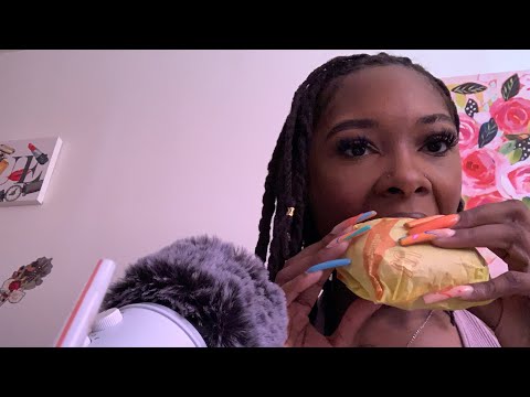 ASMR | Eat With Me❤️ (chewing, smacking, & few mouth sounds)