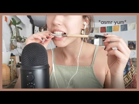 I gave ASMR a go || CLOSE UP, personal attention, mouth sounds, brushing, trigger assortment
