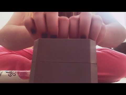 ASMR ROUGH SCRATCHING FAST TAPPING