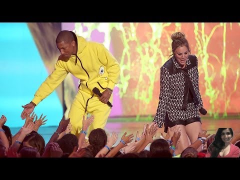 Pharrell & Kaley Cuoco Gets Slimed at Kids Choice Awards 2014 - Video Review