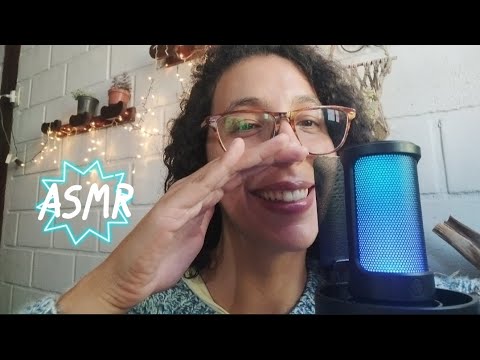 Asmr- Mouth Sounds + Hand Movements 👄