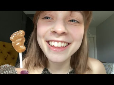 ASMR popping candy & lollipop licking (up close, mouth sounds) 👅