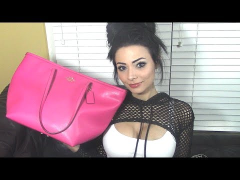 👜 ASMR What's In My Bag 2017 👜
