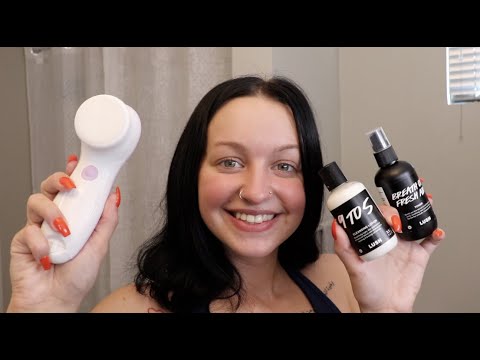 [ASMR] Mom Helps With Your Acne RP