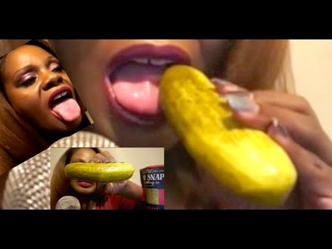 Pickle ASMR Eating Sound | Big Crunch