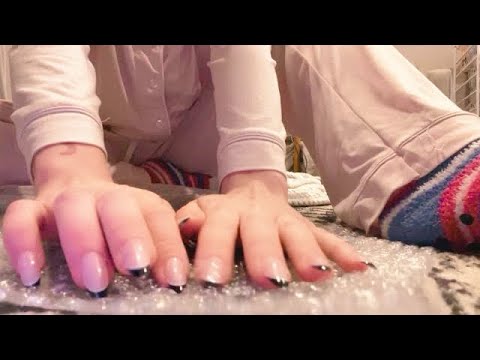 ASMR! Crunchy Spider Hands + Scurrying!