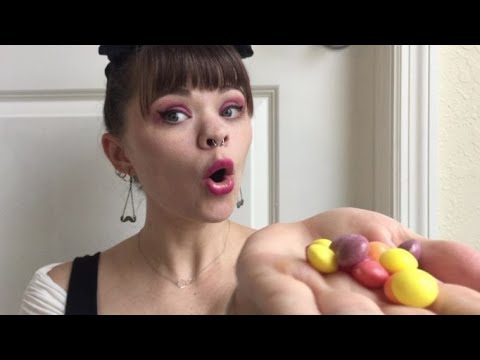 ASMR CANDY REVIEW CHEWING SOFT SPOKEN OPINIONS 🍬😮🦷 SKITTLES 🍓🍌 SMOOTHIE 🍍🥭🍈 Satisfying Sunny Sounds