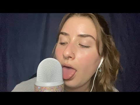 asmr | Binural EAR Eating, Lens licking, kisses, and mouth sounds 👄👅💦💧💧