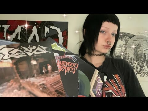 ASMR Showing off my vinyls!💿 (tapping & whispering)