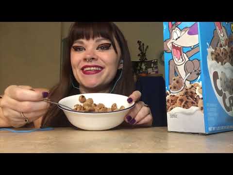 ASMR 🍪 cHaOtIc COOKIE CRISP soft spoke Cereal chewing crunchy box tapping satisfying mouth sounds