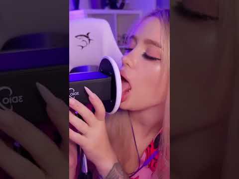 Omg 😱 My first ASMR ear licking is so good😍 Don’t miss it❤️