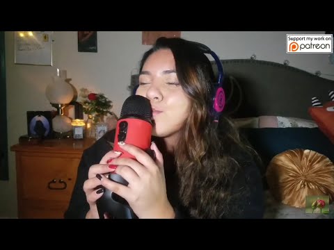 ASMR ⚠PURE SASSY Mic Kisses⚠70% Will Be Triggered 😱 [mouth sounds]