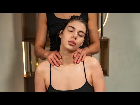MAXIMUM RELAXATION | GENTLE ASMR NECK LINE AND DÉCOLLETAGE MASSAGE FOR GIRL LISA