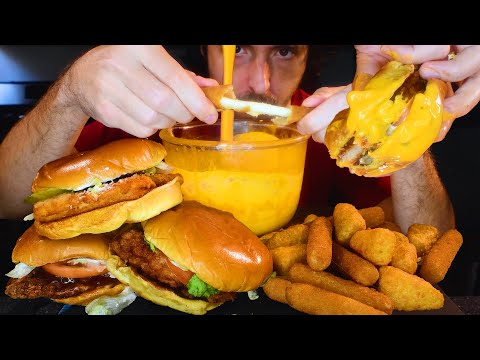 CHEESE SAUCE BURGER KING FEAST! BBQ FRIED CHICKEN CHEESE STICKS JALAPENO POPPERS * ASMR NO TALKING *