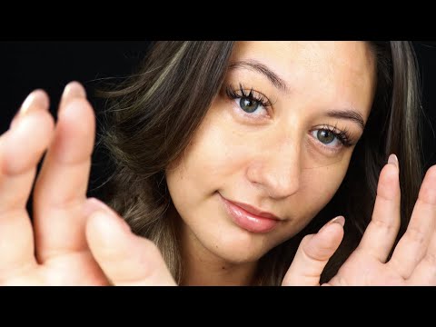 ASMR Close Up Whispered Affirmations + Hand Movements ♡